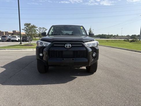 Used 2024 Toyota 4Runner SR5 RWD image 8