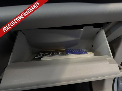 Used 2023 Chrysler Pacifica Touring-L FWD image 48