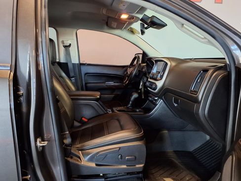 Used 2019 GMC Canyon Denali image 12