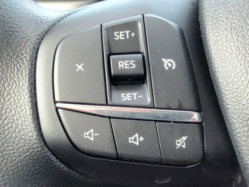 New 2025 Ford Maverick XL w/ Equipment Group 102A image 19