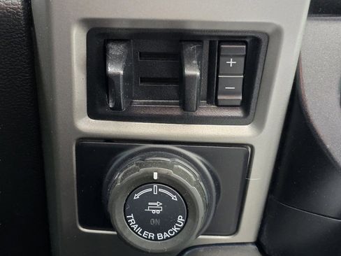 Used 2020 Ford F250 Lariat image 10