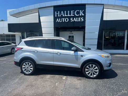 Used 2017 Ford Escape Titanium w/ Equipment Group 301A FWD image 1