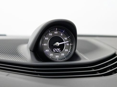 Certified 2024 Porsche Taycan GTS AWD/4WD image 14