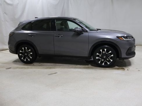 New 2026 Honda HR-V EX-L image 8