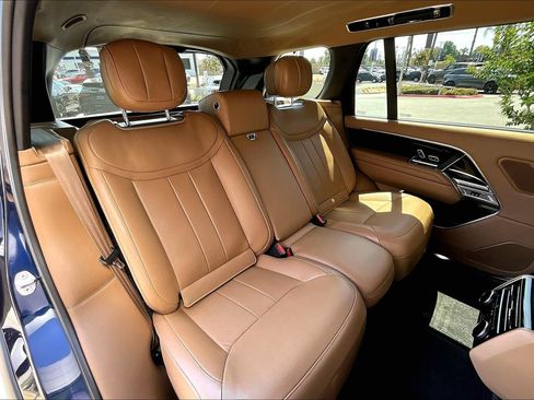 Certified 2023 Land Rover Range Rover Long Wheelbase Autobiography AWD/4WD image 26