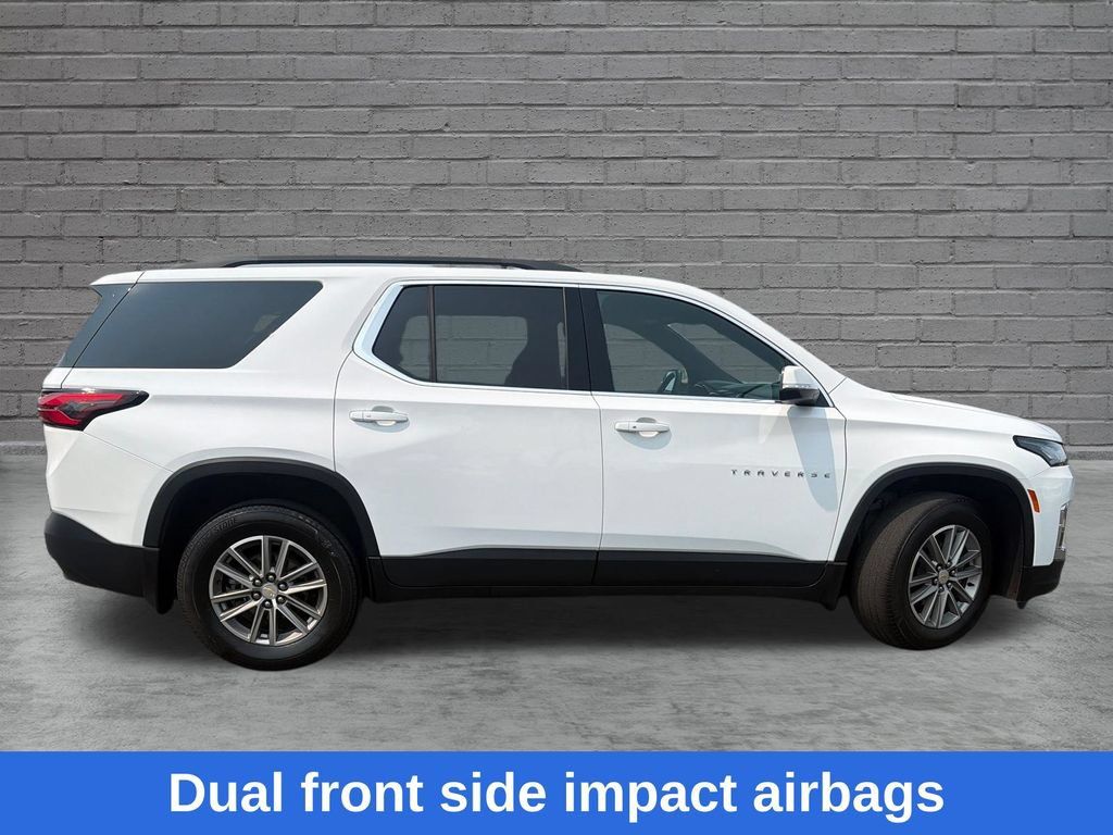 Used 2023 Chevrolet Traverse LT AWD/4WD image 10