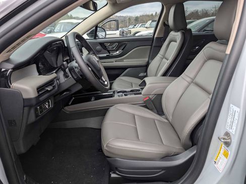 New 2026 Lincoln Corsair Premiere AWD/4WD image 4