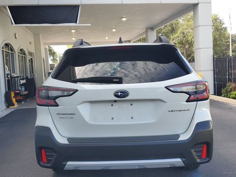 Used 2020 Subaru Outback Limited AWD/4WD image 13