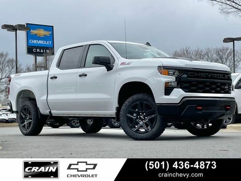 New 2026 Chevrolet Silverado 1500 Custom Trail Boss AWD/4WD image 1
