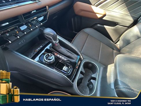 Certified 2024 GMC Canyon AT4 w/ AT4 Premium Package image 23