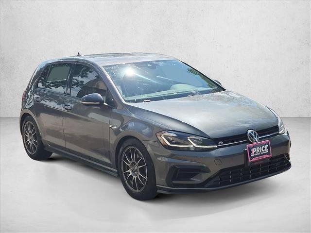 Used 2018 Volkswagen Golf 4-Door AWD/4WD image 3