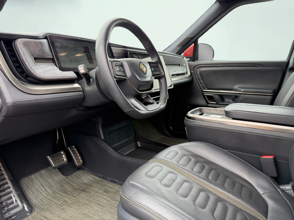 Used 2022 Rivian R1S Launch Edition Quad AWD/4WD image 35