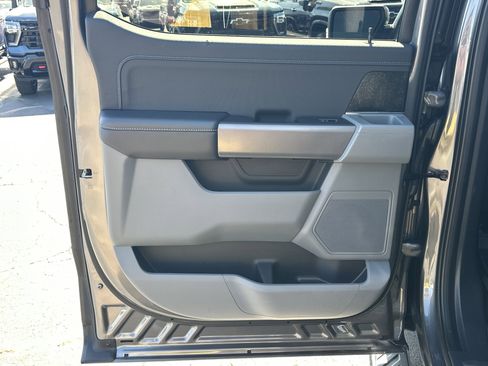 Used 2022 Ford F150 XLT w/ Equipment Group 302A High AWD/4WD image 22