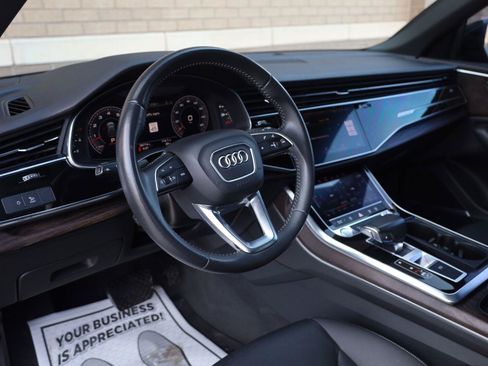 Used 2019 Audi Q8 Premium Plus w/ Premium Plus AWD/4WD image 13