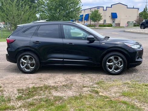 Certified 2024 Ford Escape ST-Line w/ Tech Pack #1 AWD/4WD image 41