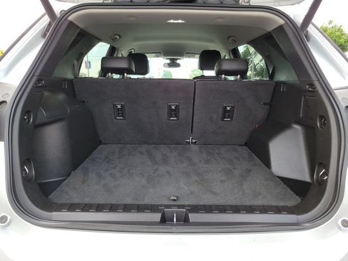 Used 2019 Chevrolet Equinox Premier FWD image 29