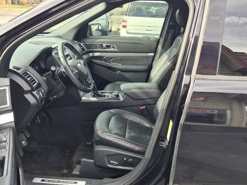 Used 2017 Ford Explorer Sport w/ Equipment Group 401A AWD/4WD image 16