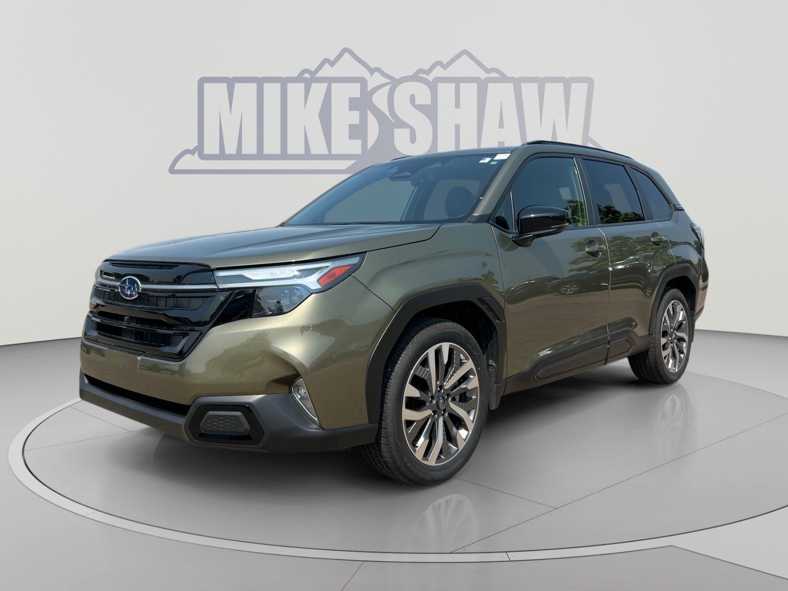 Used 2025 Subaru Forester Touring w/ Popular Package - Touring AWD/4WD image 1