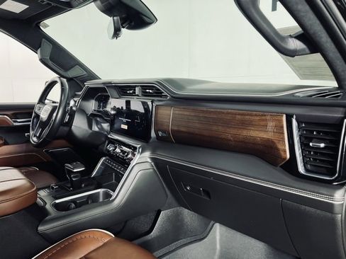 Used 2024 GMC Sierra 1500 Denali Ultimate image 19