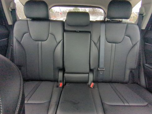 Certified 2023 Kia Sorento S image 21