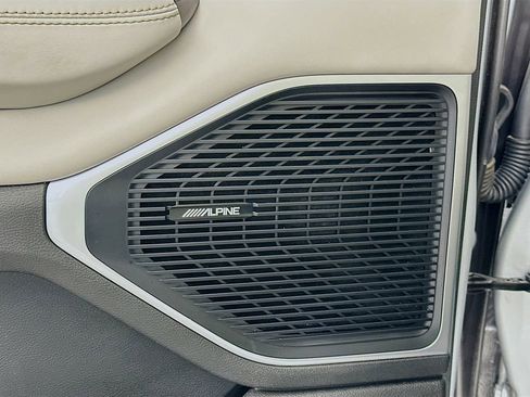 Used 2022 Jeep Wagoneer Series III image 19