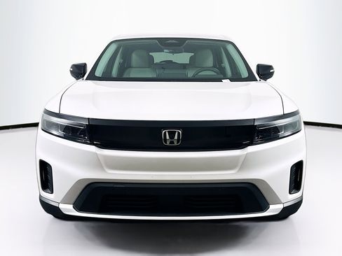 Used 2024 Honda Prologue EX image 2
