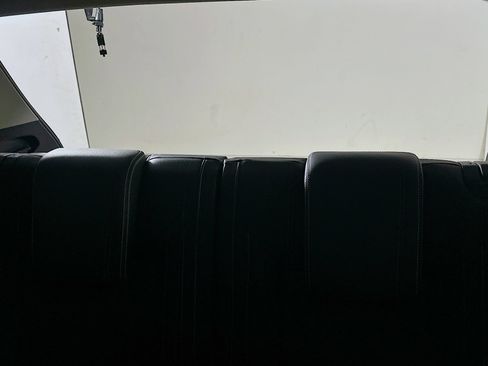 Used 2025 Volkswagen Atlas SE image 29