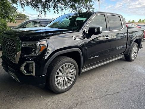 Used 2019 GMC Sierra 1500 Denali w/ Denali Ultimate Package AWD/4WD image 7