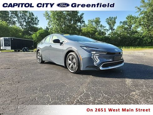 Used 2024 Toyota Prius Prime FWD image 1