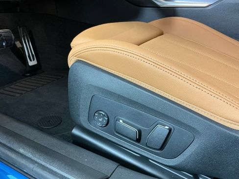 New 2026 BMW 330i Sedan w/ M Sport Package RWD image 20
