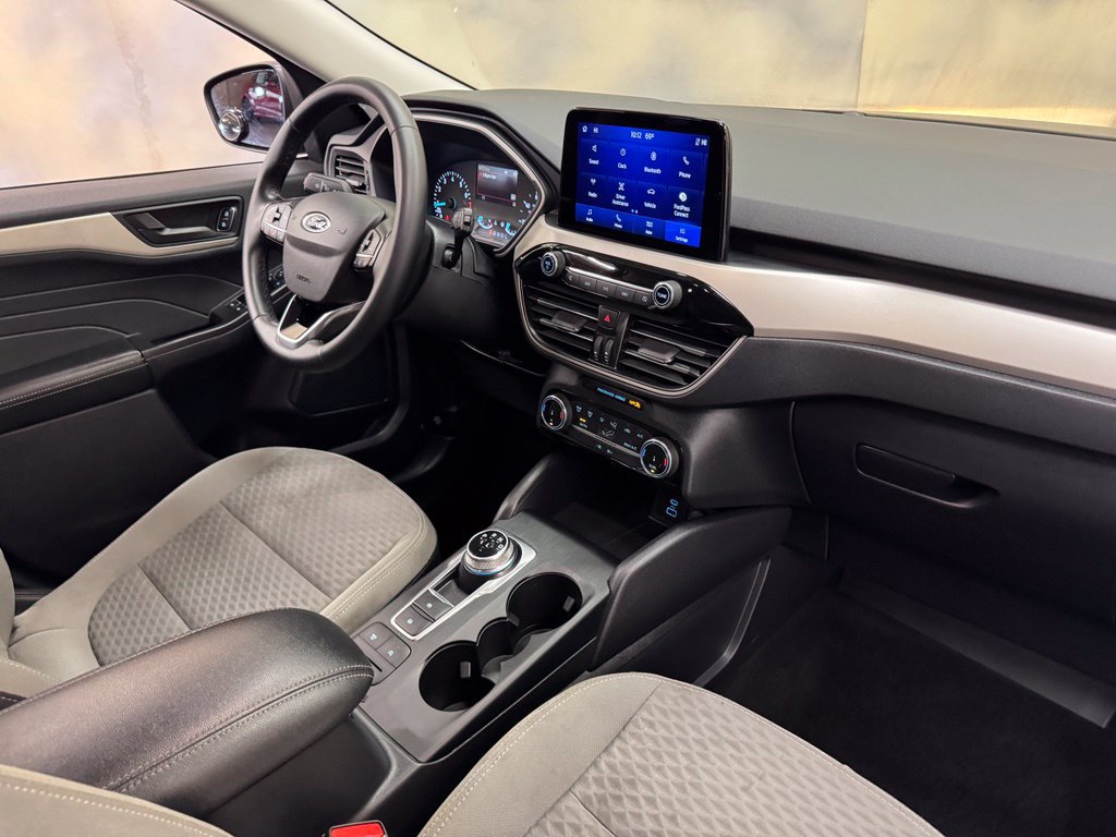 Used 2022 Ford Escape SE w/ Convenience Package FWD image 24