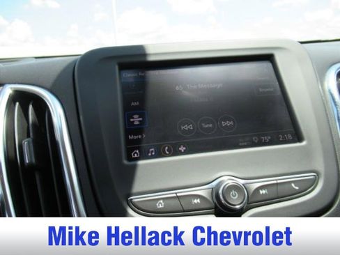 Used 2024 Chevrolet Equinox LT w/ LPO, Floor Liner Package FWD image 10
