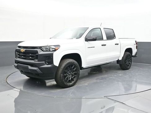 New 2026 Chevrolet Colorado W/T w/ WT Custom Package image 5