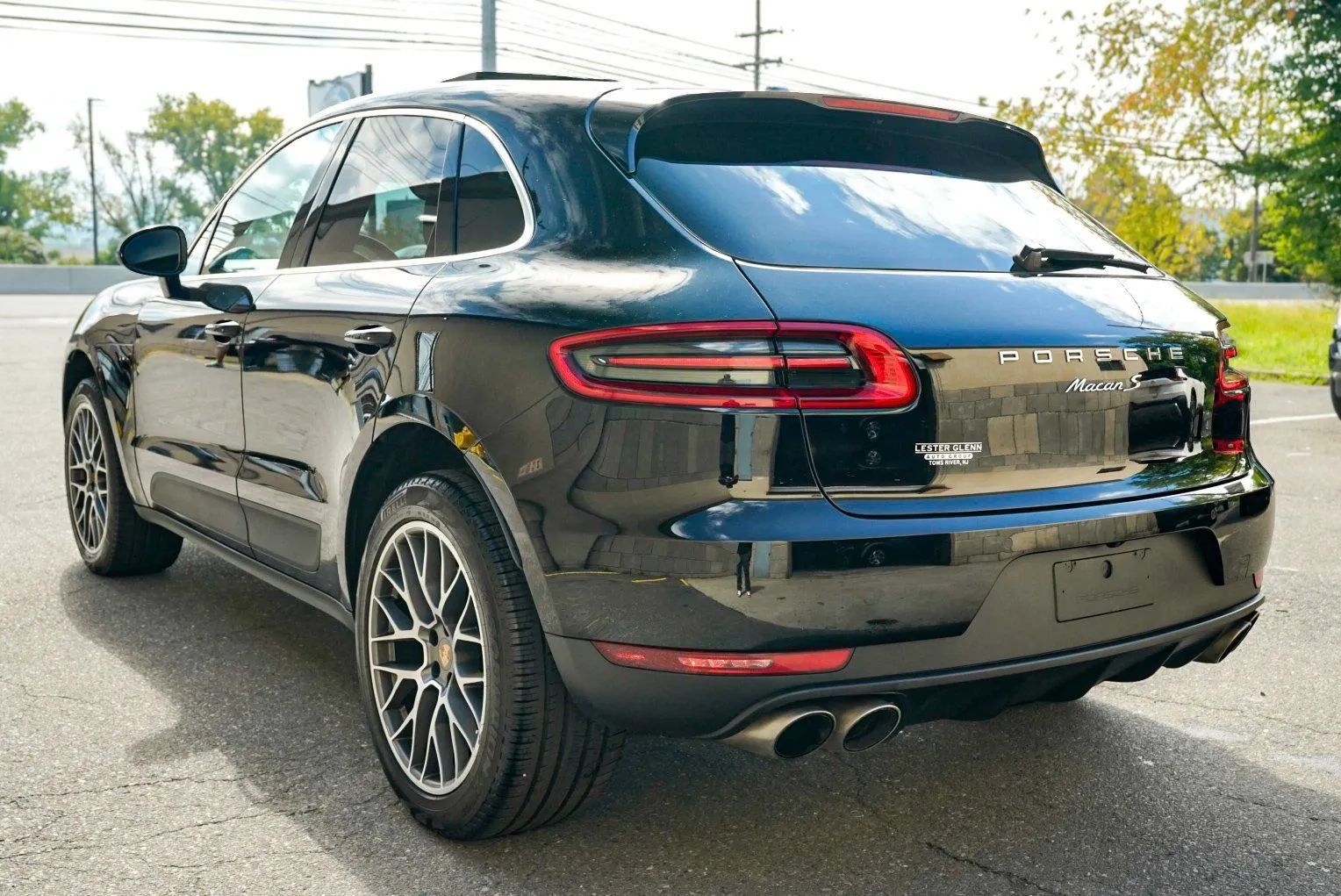 Used 2017 Porsche Macan S AWD/4WD image 7