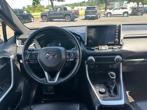 Used 2019 Toyota RAV4 XSE w/ All Weather Liner Package AWD/4WD image 15