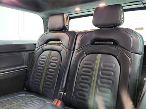 Used 2024 Rivian R1S Adventure image 31