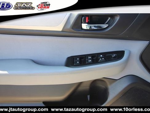 Used 2019 Subaru Outback 2.5i Premium AWD/4WD image 11