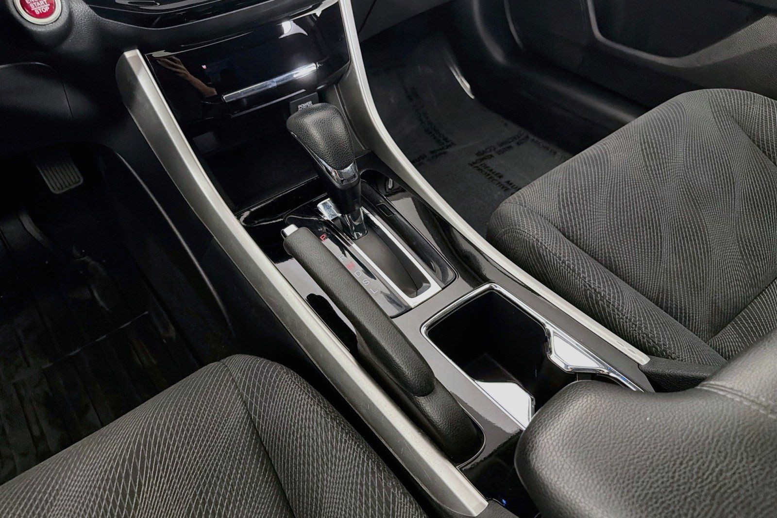 Used 2016 Honda Accord EX image 6