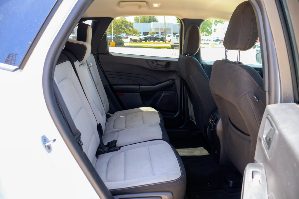 Used 2025 Ford Escape Active FWD image 10