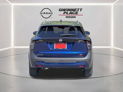 New 2026 Nissan Kicks SR FWD image 26
