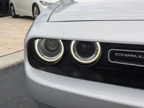 Used 2023 Dodge Challenger R/T image 8