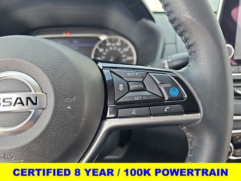 Used 2022 Nissan Altima 2.5 SV w/ SV Premium Package image 17