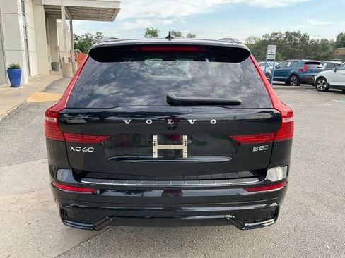 Certified 2024 Volvo XC60 B5 Plus w/ Protection Package Premier AWD/4WD image 9