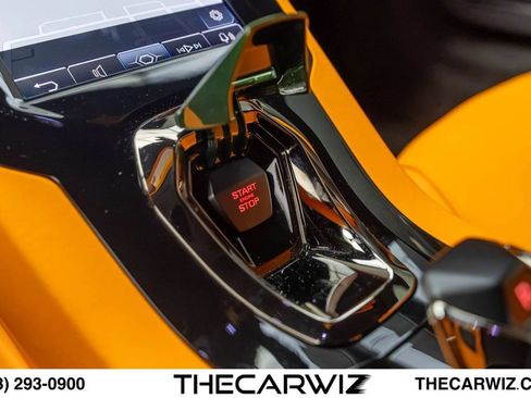 Used 2024 Lamborghini Huracan Tecnica RWD image 82