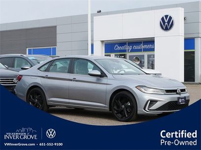 Certified 2025 Volkswagen Jetta SE