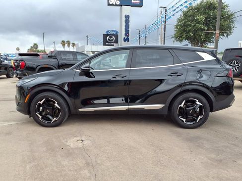 Used 2026 Kia Sportage EX FWD image 5