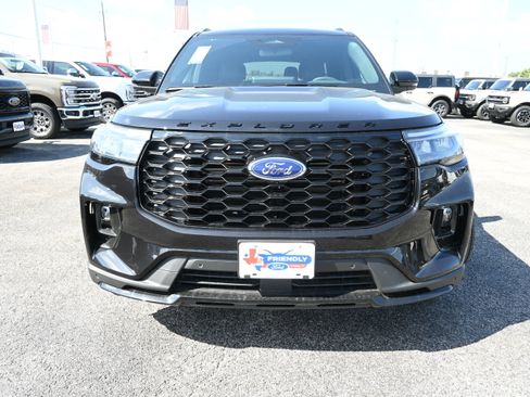 New 2026 Ford Explorer ST-Line w/ ST-Line Street Pack RWD image 9