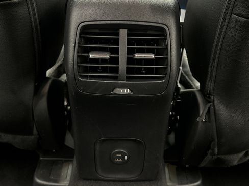 Used 2022 Ford Escape Titanium w/ Titanium Elite Package AWD/4WD image 22