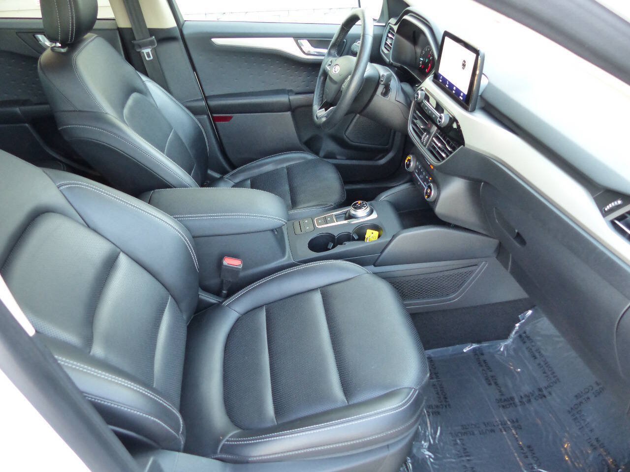 Used 2020 Ford Escape SEL FWD image 27