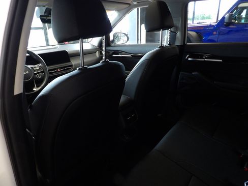 Used 2024 Kia Seltos EX AWD/4WD image 22